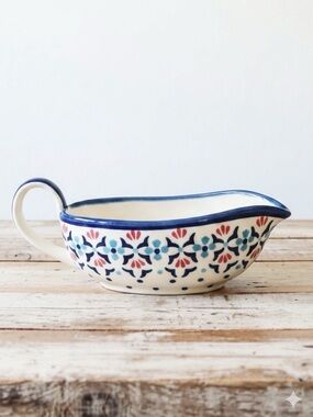 Polish Pottery Blue Off White Floral Motif Ceramika Boleslawiec Wiza Gravy Boat